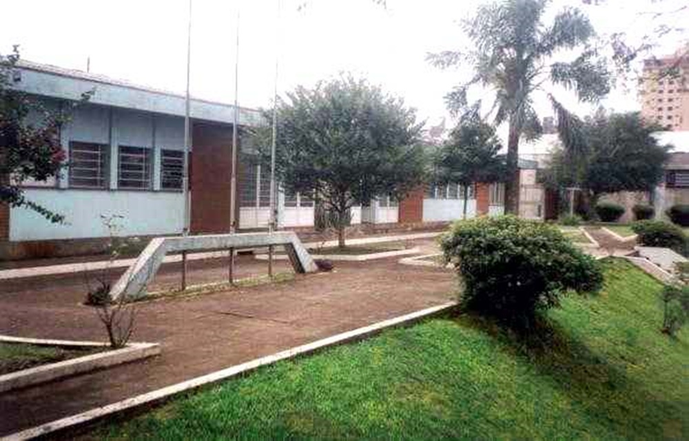 Ir para  <p>O escrit&oacute;rio do Departamento de Estradas e Rodagens (DAER), de Erechim, localizado na Avenida Sete de Setembro, foi v&iacute;tima de criminosos na &uacute;ltima semana. Conforme funcion&aacute;rios que registraram...